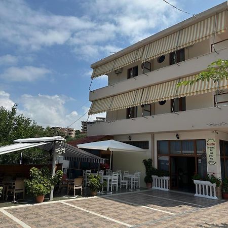 Vlorë Eid Mar旅舍 外观 照片